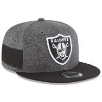 Men's Oakland Raiders New Era Heather Gray/Black 2018 NFL Sideline Home Graphite 9FIFTY Snapback Adjustable Hat 3058606
